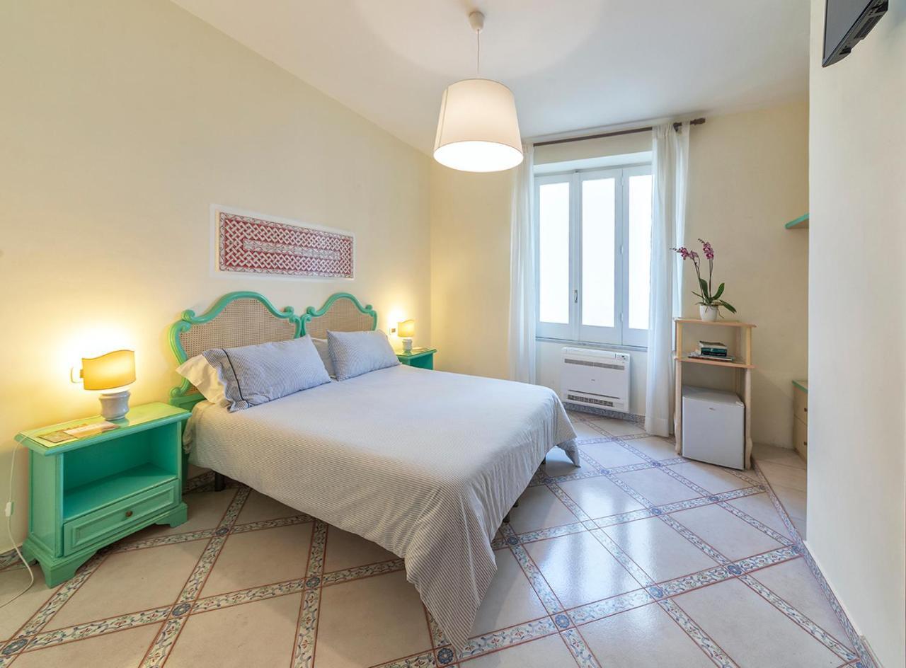 B&B Marcantonio - Ischia Ponte Buitenkant foto