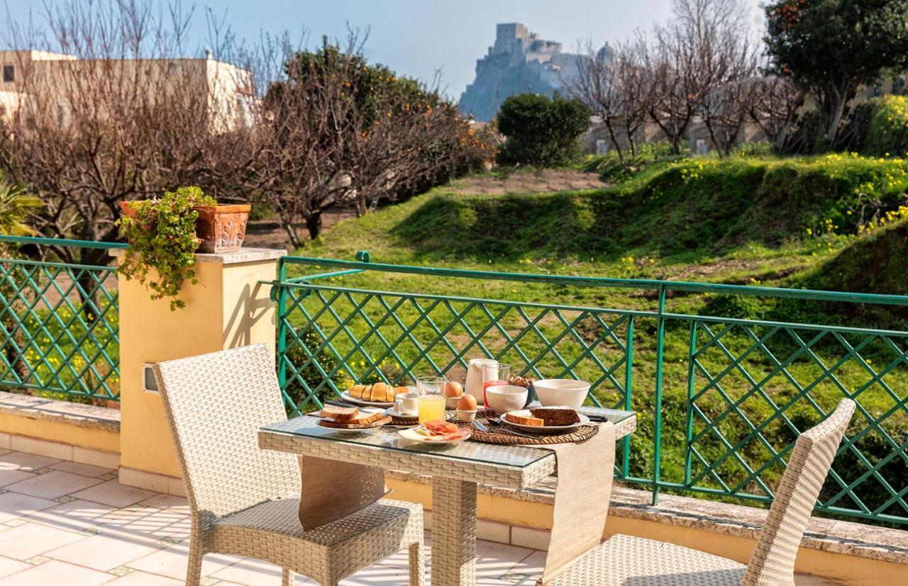 B&B Marcantonio - Ischia Ponte Buitenkant foto
