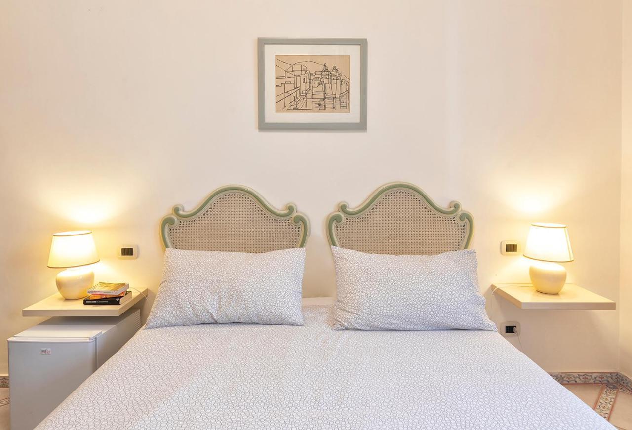 B&B Marcantonio - Ischia Ponte Buitenkant foto